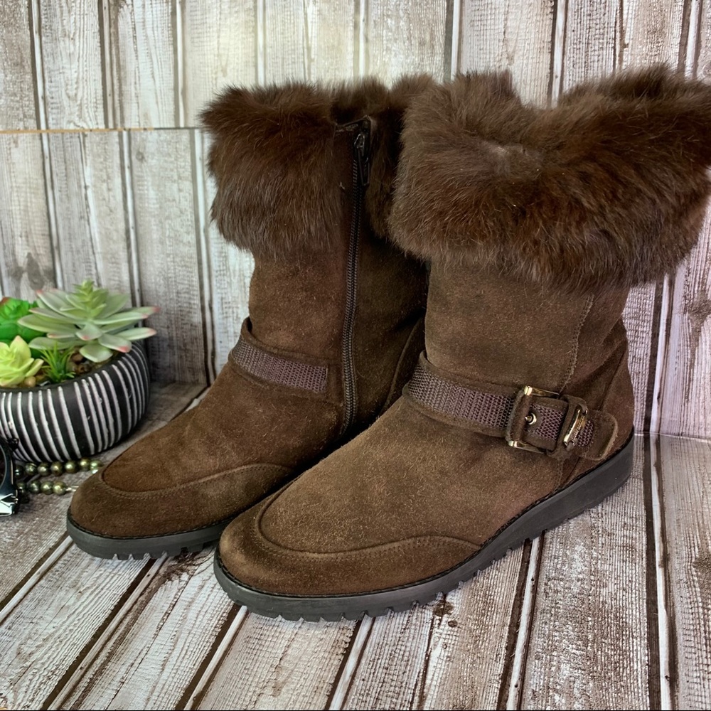 STUART WEITZMAN Luxury Warm Winter Fur Cuffed Chocolate Suede Flat Boots, 7 - Picture 3 of 16